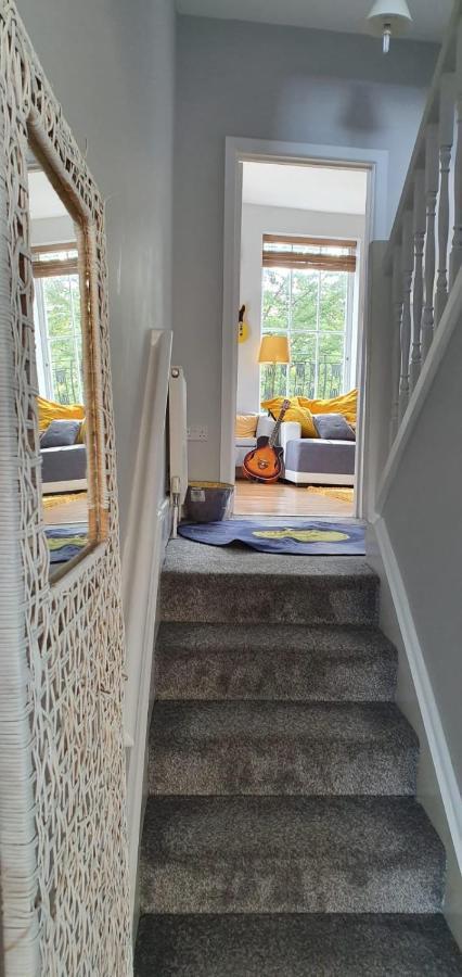 Camden Guest House Double Bedroom With Super Large King Bed Londra Dış mekan fotoğraf